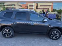 Usado Dacia Duster Prestige 125 CV (91 kW) 2018 Gris / plata SUV