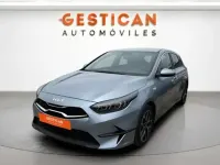 Usado Kia Ceed 120 CV (88 kW) 2023 Plateado Utilitario