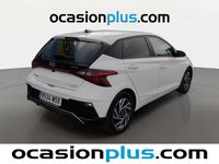 Usado Hyundai i20 101 CV (74 kW) 2024 Blanco Utilitario