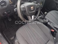 Usado Seat Leon Reference 105 CV (77 kW) 2013 Rojo Berlina