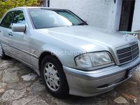 Usado Mercedes C180 Elegance 122 CV (89 kW) 1998 Blanco Berlina