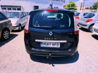 Usado Renault Grand Scénic 131 CV (96 kW) 2011 Negro Monovolumen