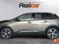 Usado Peugeot 3008 Active 130 CV (95 kW) 2019 Verde SUV