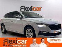 Usado Skoda Scala 110 CV (80 kW) 2023 Blanco Utilitario