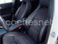 Usado Mercedes A200 AMG line 136 CV (100 kW) 2016 Blanco Berlina