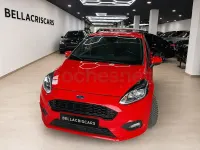 Usado Ford Fiesta ST-Line 140 CV (102 kW) 2018 Rojo Utilitario