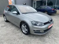 Usado VW Golf VII Advance 110 CV (80 kW) 2016 Gris / plata Berlina