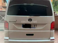 Usado VW Multivan 110 CV (80 kW) 2021 Blanco Monovolumen