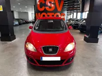 Usado Seat Altea Style 105 CV (77 kW) 2012 Rojo Monovolumen