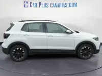 Käytetty VW T-Cross Advance 95 HP (69 kW) 2023 Valkoinen Katumaasturi