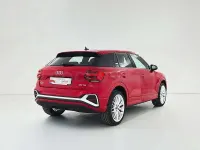 Usado Audi Q2 Black Edition 150 CV (110 kW) 2025 Rojo SUV