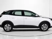 Usado Peugeot 3008 Active 131 CV (96 kW) 2021 Blanco SUV