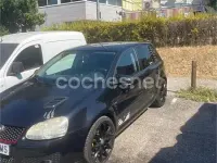 Usado VW Golf V 105 CV (77 kW) 2007 Negro Berlina