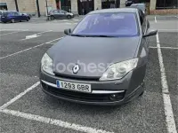 Usado Renault Laguna III Dynamique 150 CV (110 kW) 2008 Beige Berlina