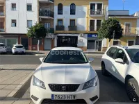 Usado Seat Leon Reference 90 CV (66 kW) 2013 Blanco Berlina