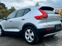 usado Volvo XC40 T4 Momentum Aut.