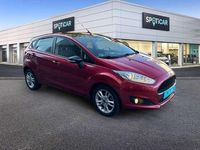 Usado Ford Fiesta Trend 75 CV (55 kW) 2017 Rojo Utilitario