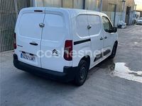 Usado Citroën Berlingo Feel 102 CV (75 kW) 2021 Blanco Monovolumen
