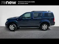 Usado Nissan Pathfinder XE 174 CV (127 kW) 2006 Azul SUV