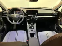 Usado Seat Leon Style 110 CV (80 kW) 2022 Blanco Berlina