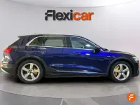 Usado Audi e-tron 300 kW (408 CV) 2022 Azul SUV