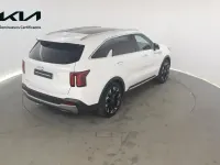 Usado Kia Sorento 194 CV (142 kW) 2024 Blanco SUV