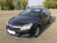 Usado Opel Astra GTC Enjoy 105 CV (77 kW) 2007 Negro Berlina
