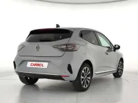 Usado Renault Clio Techno 99 CV (72 kW) 2025 Gris Utilitario