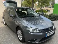 Usado Seat Leon ST Style 110 CV (80 kW) 2016 Gris / plata Familiar