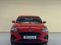 Usado Ford Focus ST-Line 125 CV (91 kW) 2020 Rojo Utilitario