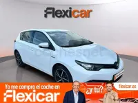 Usado Toyota Auris Hybrid 136 CV (100 kW) 2018 Blanco Berlina