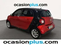 Usado Smart ForFour Passion 90 CV (66 kW) 2018 Rojo Utilitario