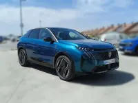 Usado Peugeot e-3008 GT 158 kW (215 CV) 2024 Azul SUV