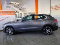 Usado Maserati Levante 430 CV (316 kW) 2016 Gris / plata SUV