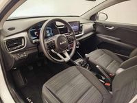 Usado Kia Stonic 101 CV (74 kW) 2025 Blanco SUV