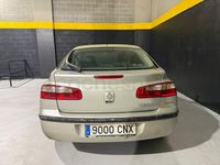 Usado Renault Laguna II Authentique 100 CV (73 kW) 2004 Gris / plata Berlina