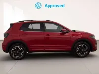Usado VW T-Cross R-line 116 CV (85 kW) 2025 Rojo SUV