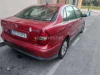 Usado Citroën C5 138 CV (101 kW) 2003 Rojo Berlina