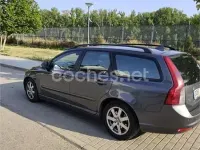 Usado Volvo V50 Momentum 109 CV (80 kW) 2010 Gris / plata Familiar