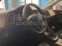 Usado Seat Leon Style 150 CV (110 kW) 2014 Blanco Familiar
