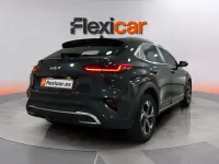 Usado Kia XCeed 101 CV (74 kW) 2024 Gris SUV