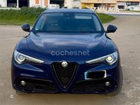 Usado Alfa Romeo Stelvio Super 180 CV (132 kW) 2017 Azul SUV