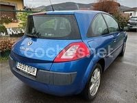 Usado Renault Mégane II Authentique 105 CV (77 kW) 2005 Azul Berlina
