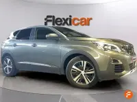Usado Peugeot 3008 Allure 130 CV (95 kW) 2018 Verde SUV