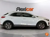 Usado Kia XCeed 120 CV (88 kW) 2022 Blanco SUV