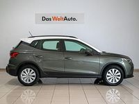 Usado Seat Arona Style 110 CV (80 kW) 2023 Gris SUV