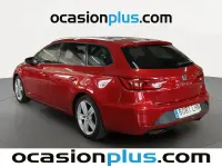 Usado Seat Leon FR 150 CV (110 kW) 2020 Rojo Familiar