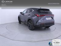 Usado Lexus NX450h+ Executive Line 292 CV (214 kW) 2025 Gris / plata SUV
