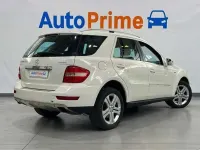 Usado Mercedes ML300 204 CV (150 kW) 2011 Blanco SUV
