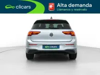 Usado VW Golf VIII 116 CV (85 kW) 2025 Gris / plata Berlina